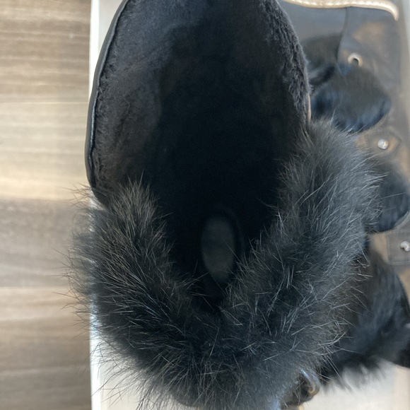 Ladies beautiful new Black leather & fur wedge Italian boots 275 Central size 37 - Picture 7 of 12